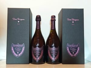 玲瓏閣誠意高價收購 2008 年唐培里儂 Dom Pérignon 香檳王粉紅禮盒，可免費上門鑑定，常年接手香檳、進口洋酒、陳年威士忌、高端紅酒等各類珍藏佳釀，交易嚴守隱私、出價厚道，閒置名酒歡迎聯繫，有意便可諮詢收購 2008 年唐培里儂 Dom Pérignon 香檳王粉紅禮盒。