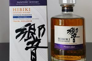 響 HIBIKI 大師精選回收,玲瓏閣香港專業日威收購商,免費上門鑑定真假,依照即時市場行情給予公道報價,交易全程保密,不會刻意尋找瑕疵壓價,港九新界離島均可服務,歡迎發圖線上估價。響 HIBIKI 大師精選有變現需求,歡迎隨時預約查詢。